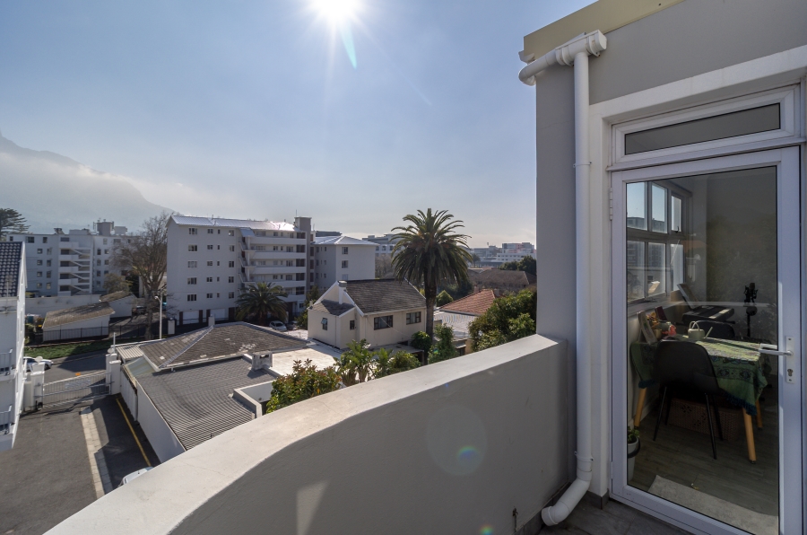 To Let 2 Bedroom Property for Rent in Claremont Upper Western Cape
